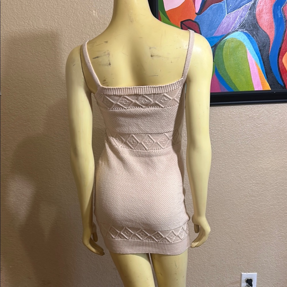 Women’s HELLO MOLLY Venus Cream Knit Dress Size 6 - Picture 5 of 9